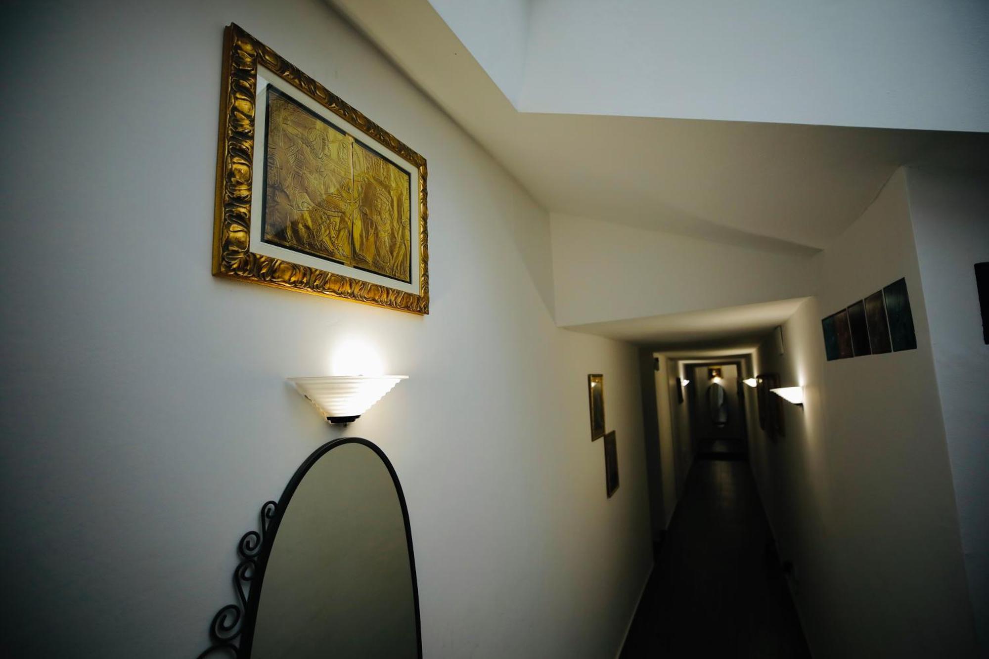 Apartamento Hosting Dreams Attics - Duomo Milán Exterior foto